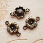 FLOWER CONNECTOR
